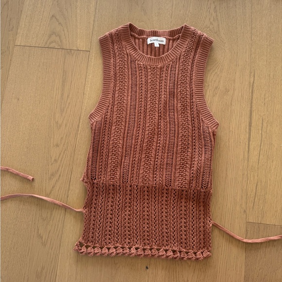 Heartloom knit open back tank - Picture 1 of 2